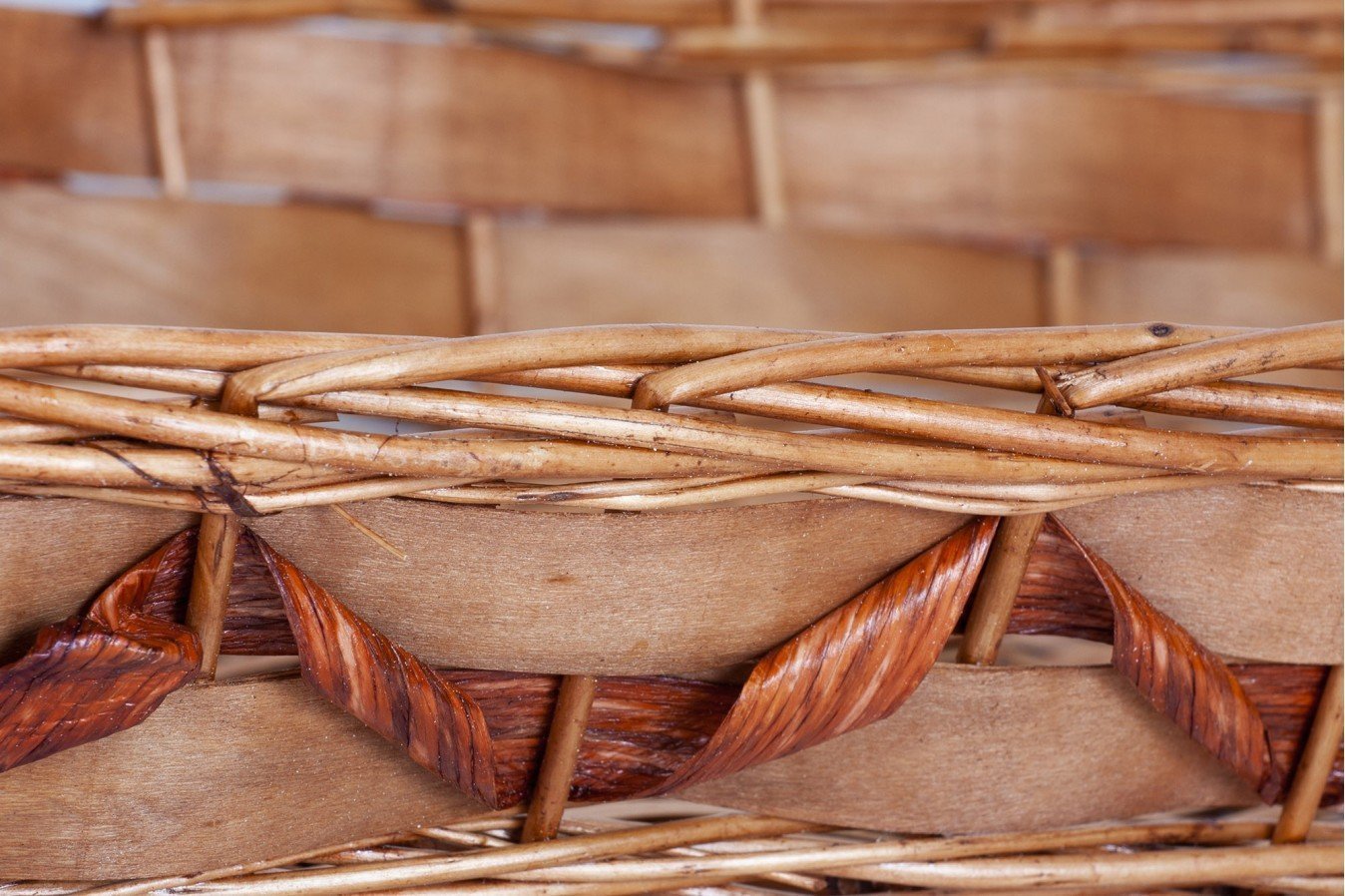 Bandeja mimbre y madera color miel Bandeja mimbre y madera color miel